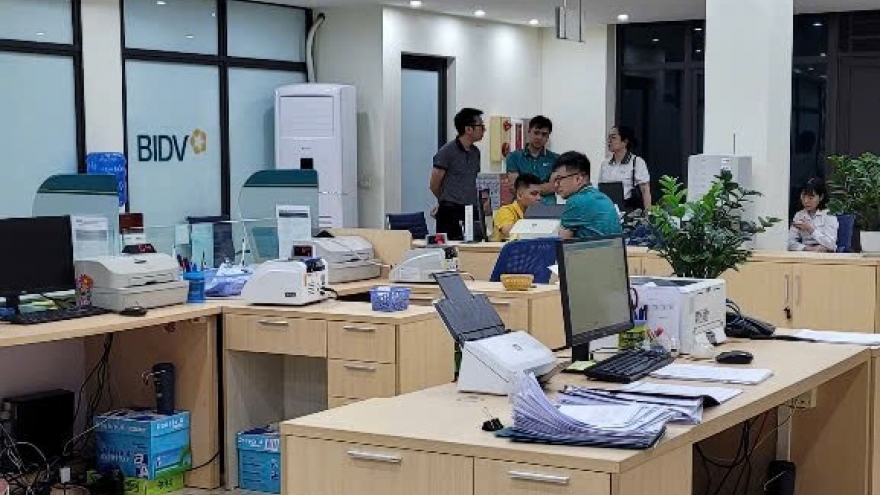 Quảng Ninh: Công an chốt chặn truy tìm kẻ cướp ngân hàng